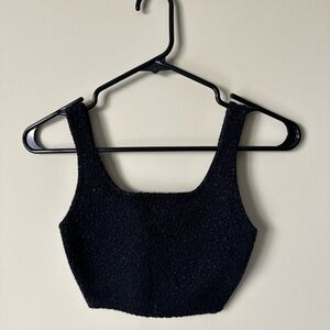 Aritzia Babaton Square Neck Crop Tank Size Extra
Small in Back Wool  Fleece